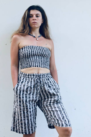 Jungle Shadow Geometric Animal Print Long Bermuda Shorts