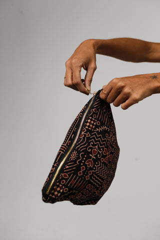 Geometric Black Stash (In) Me Toiletry Makeup Bag