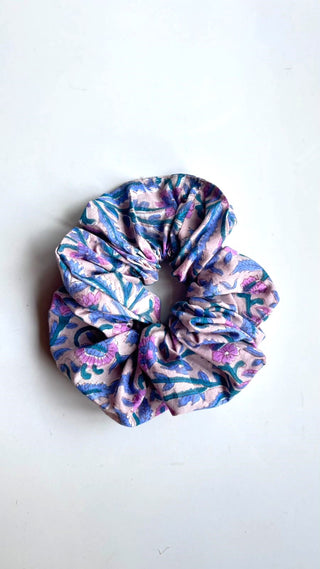 Giant Oversized Scrunchies
